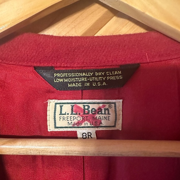 Red Wool L.L. Bean Jacket. Made in USA. 8R - Picture 3 of 4